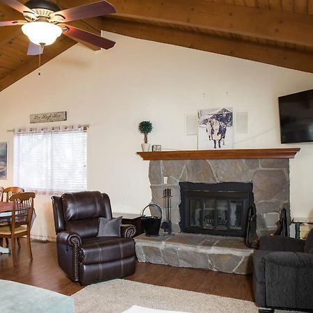 Lovely Mountain Lake Chalet By Yosemite: Equipped! Гровленд Экстерьер фото
