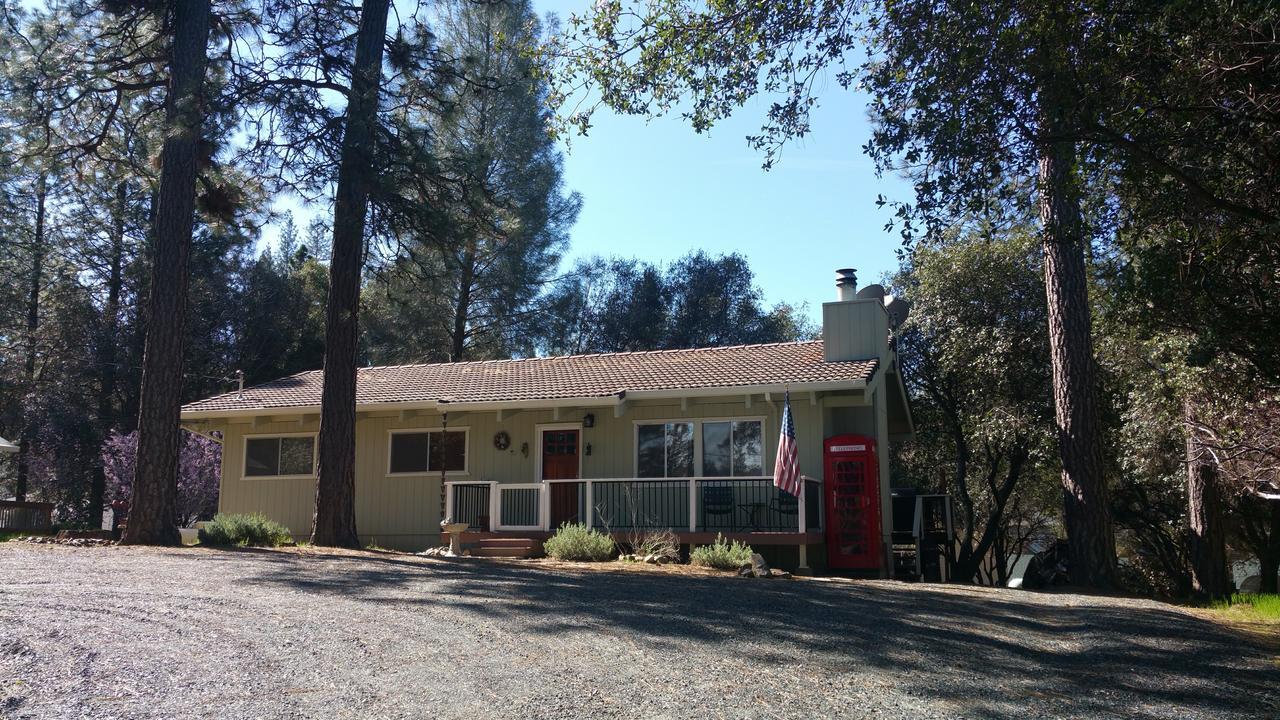 Lovely Mountain Lake Chalet By Yosemite: Equipped! Гровленд Экстерьер фото